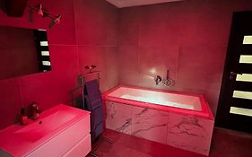 Apartmán 3KK 80 m2 s vířivkou a saunou